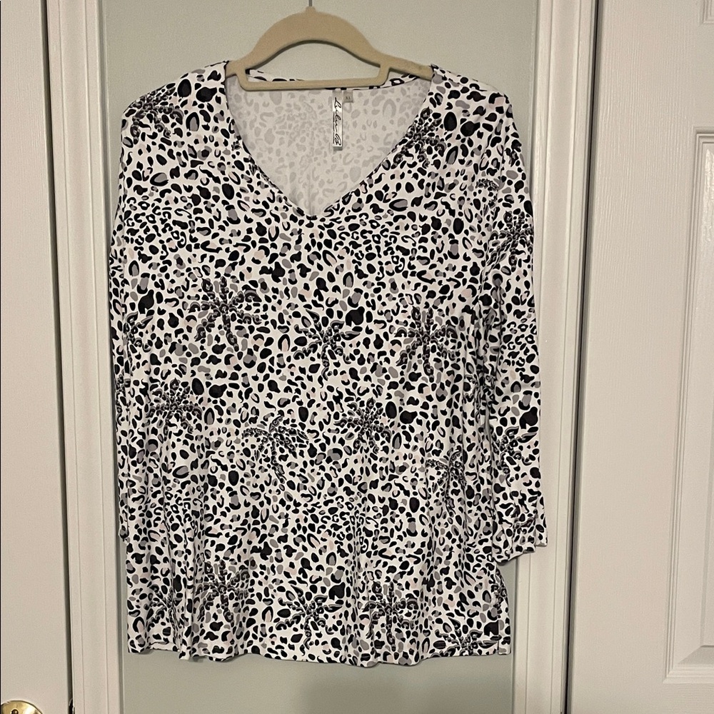 LuLaRoe Black and White Animal Print Long Sleeve Top